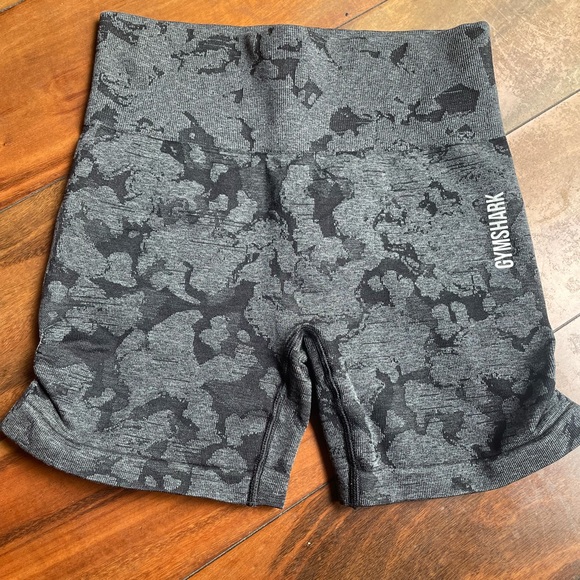 GYMSHARK LEGGING BUNDLE - Picture 4 of 8